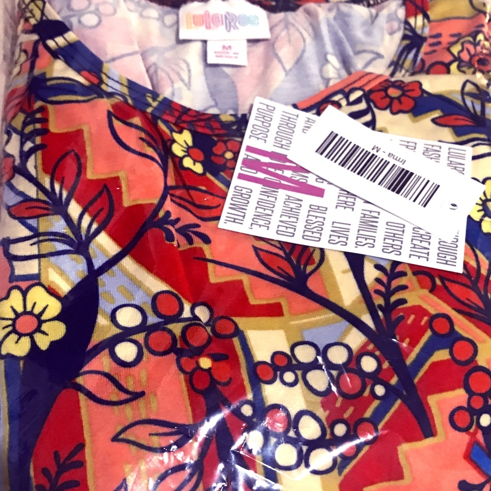 LuLaRoe New with Tags Irma Top Size Med